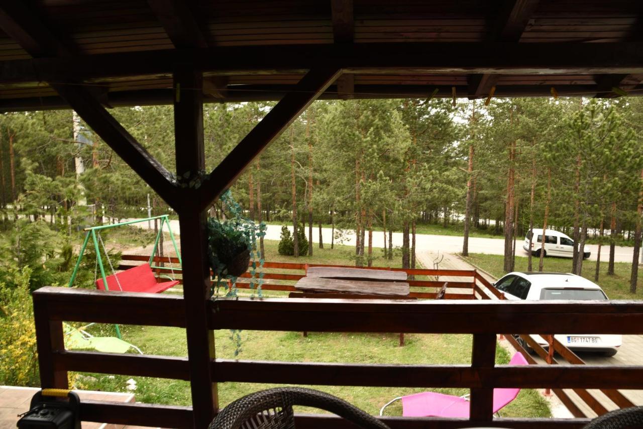 Villa Vikendica Maksimovic - Tara - Primamo Vaucere à Kaluđerske Bare Extérieur photo